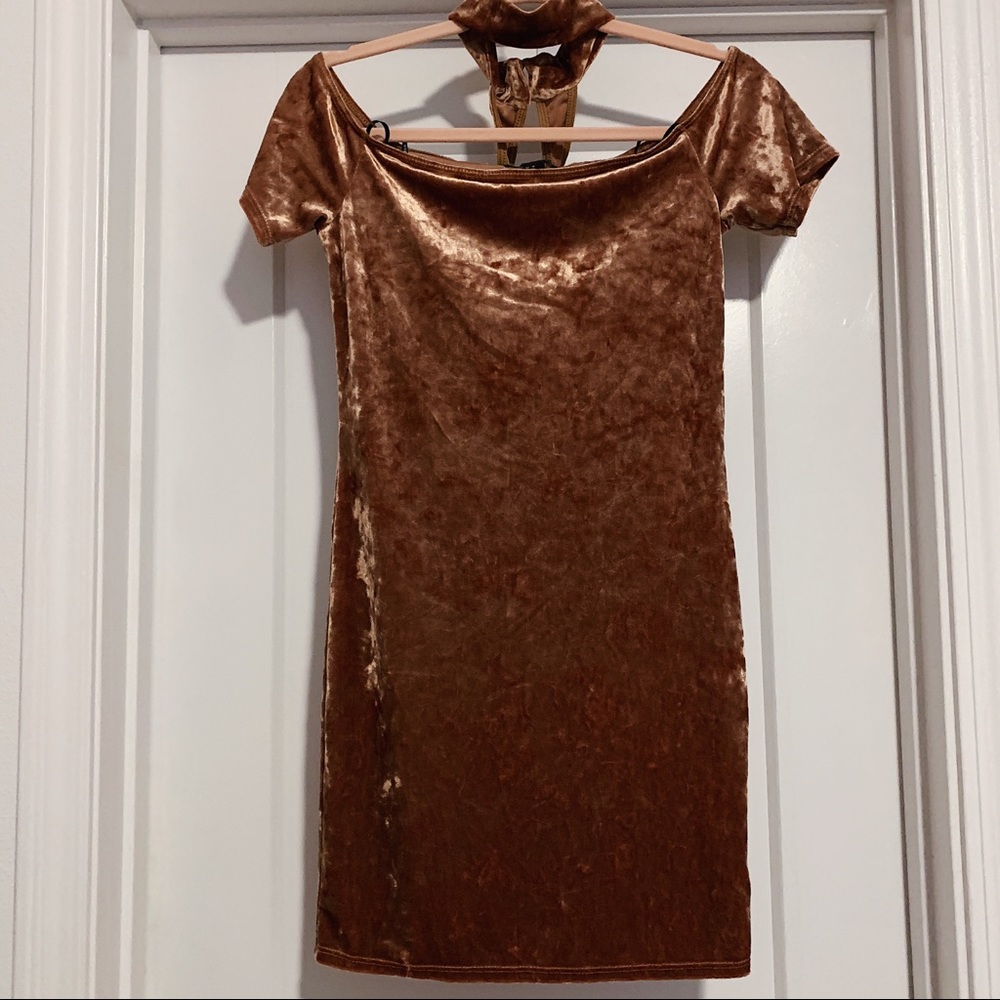 Forever 21 velvet party dress